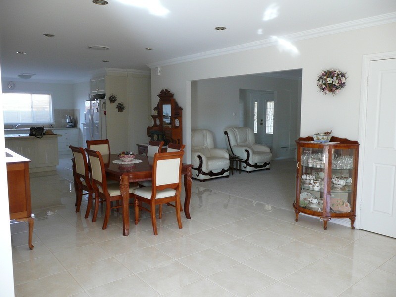 157 Clifton Boulevard, Griffith NSW 2680