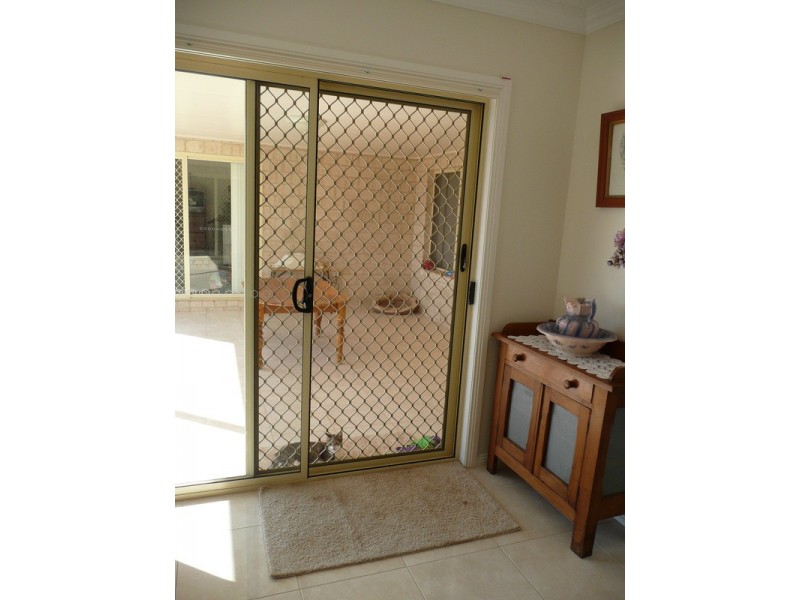 157 Clifton Boulevard, Griffith NSW 2680