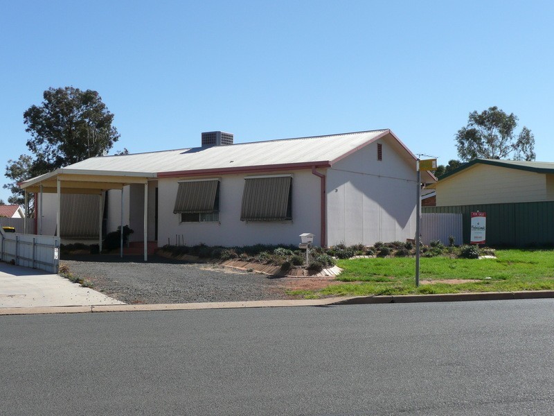 20 Middleton Avenue, Griffith NSW 2680