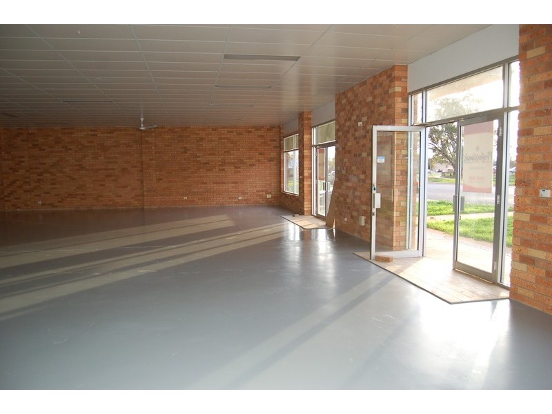 28 Benerembah Street, Griffith NSW 2680