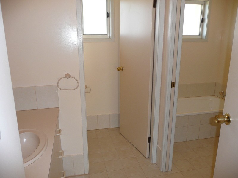 2/A McMahon Street, Griffith NSW 2680