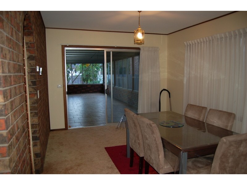 16 Doolan Crescent, Griffith NSW 2680