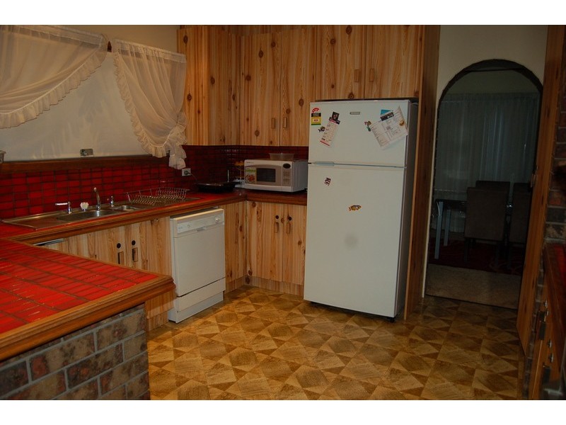 16 Doolan Crescent, Griffith NSW 2680