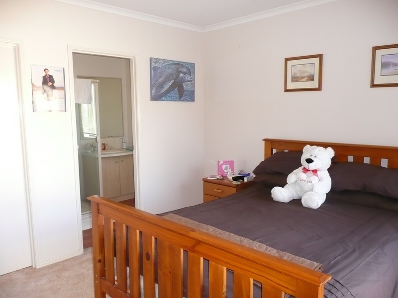 1 Altina Court, Yoogali NSW 2680