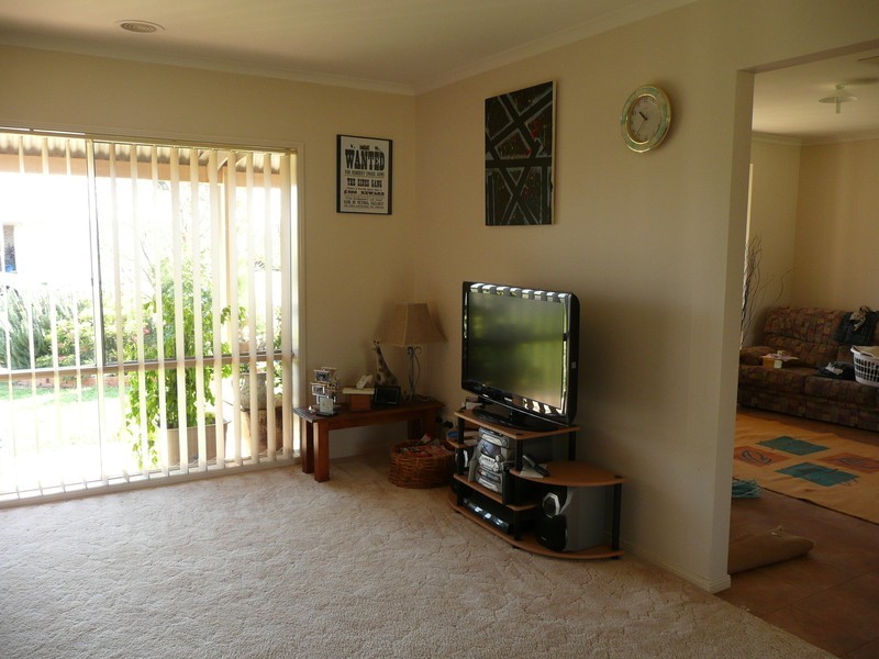 1 Altina Court, Yoogali NSW 2680