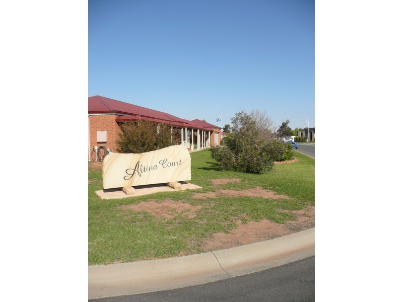 1 Altina Court, Yoogali NSW 2680