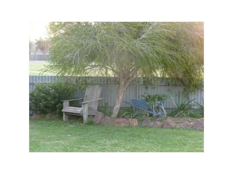 26 White Street, Darlington Point NSW 2706