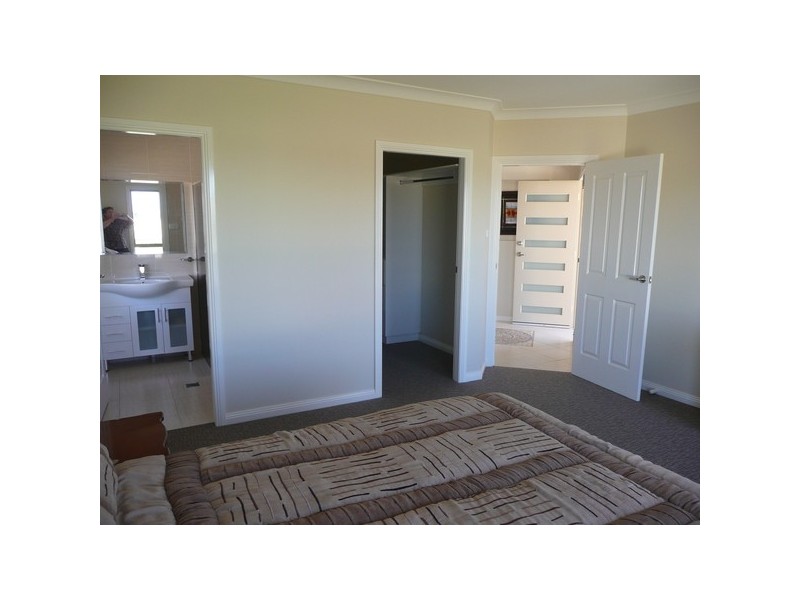 19 Gillmartin Road, Griffith NSW 2680