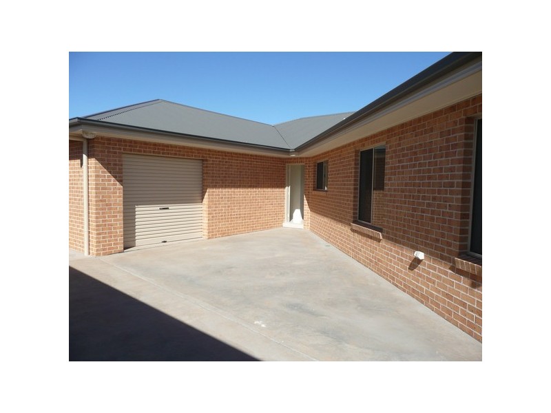 19 Gillmartin Road, Griffith NSW 2680
