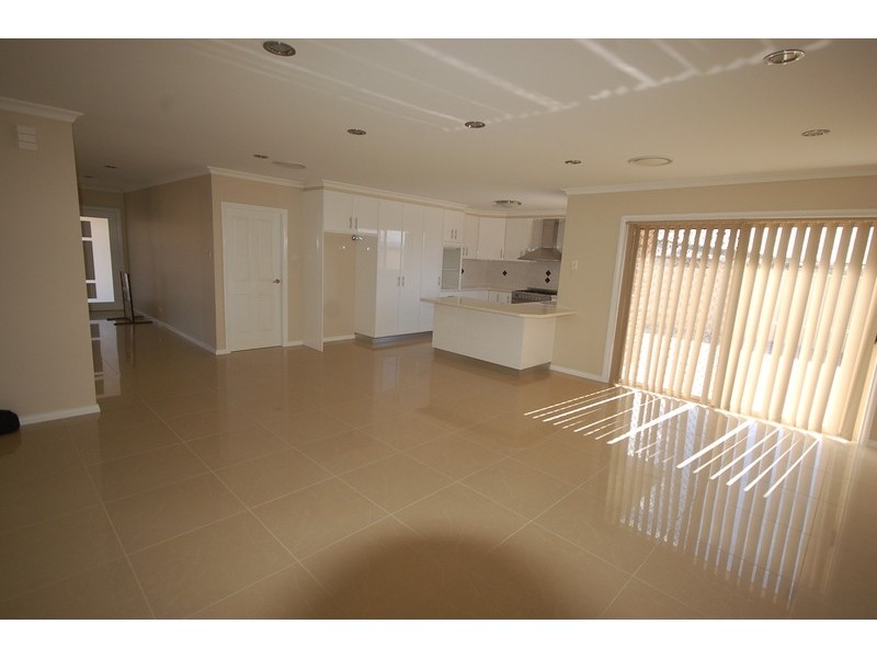 32 Gillmartin Road, Griffith NSW 2680