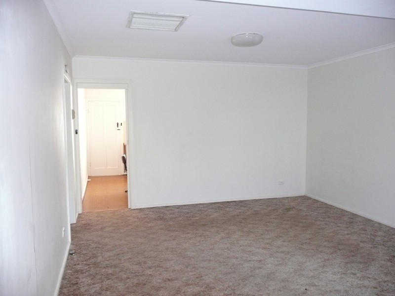 13 Bringan Street, Griffith NSW 2680