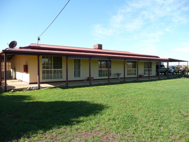 Farm 2776 Marchington Road, Yenda NSW 2681
