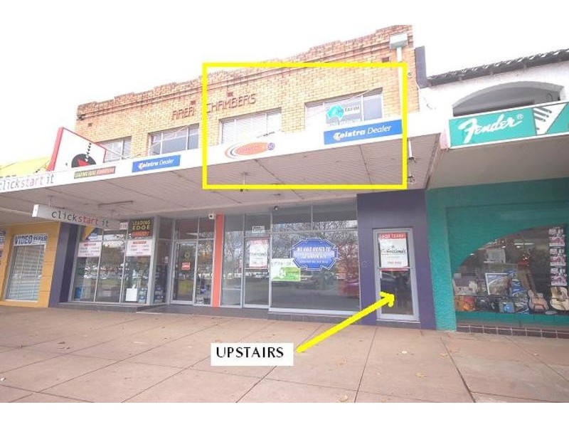 UPSTAIRS /109 Banna Avenue, Griffith NSW 2680