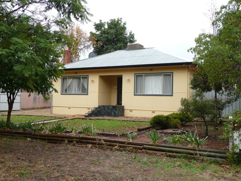 19 Gordon Avenue, Griffith NSW 2680