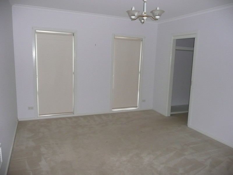 6 Kelly Avenue, Griffith NSW 2680