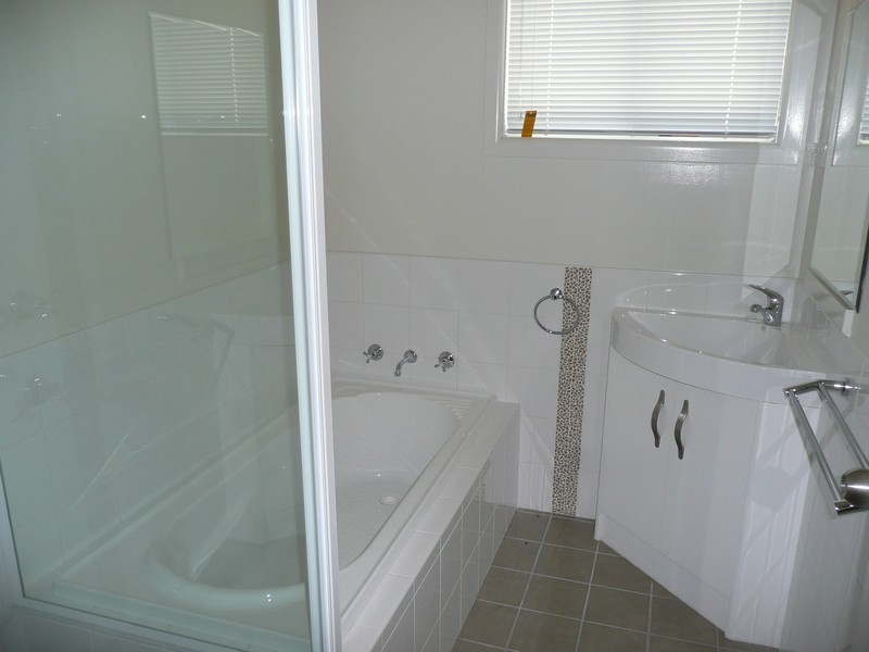 23 Almoola Street, Griffith NSW 2680