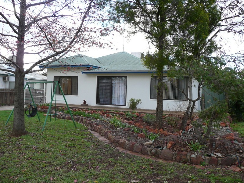 13 Bringan Street, Griffith NSW 2680