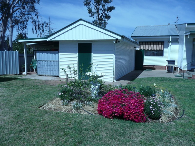 15 Hay Road, Darlington Point NSW 2706
