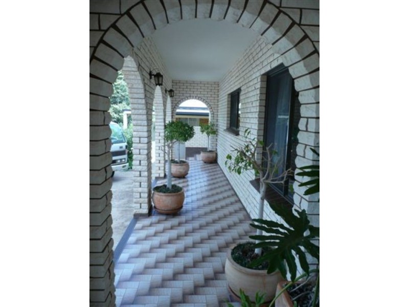 172 Merrigal Street, Griffith NSW 2680