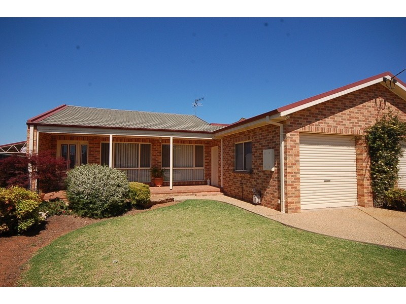 A/59 Leaver Street, Yenda NSW 2681