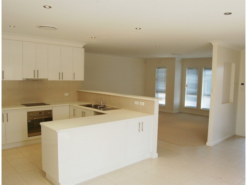 D/31 Nelson Drive, Griffith NSW 2680