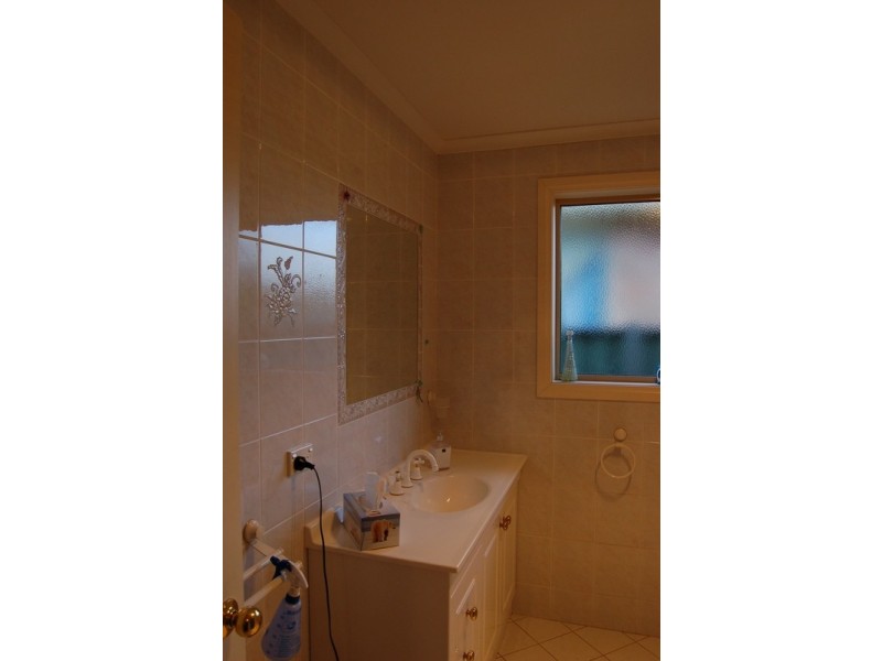 2/24 Dickson Road, Griffith NSW 2680