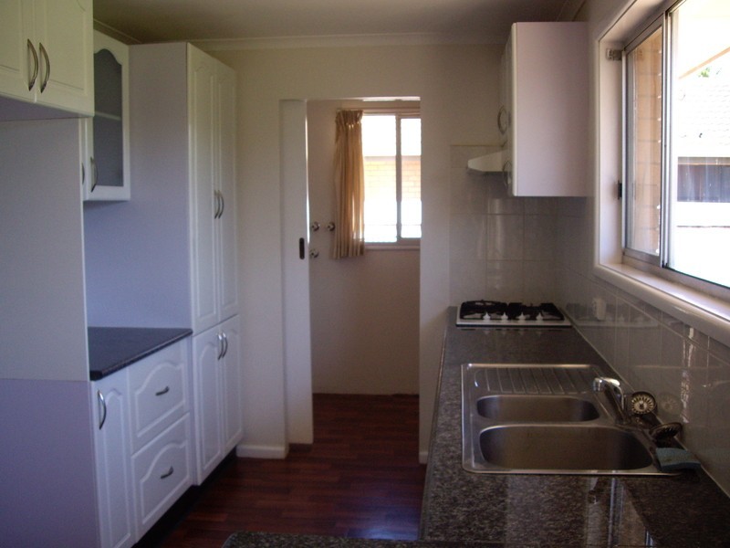 25 School Street, Hanwood NSW 2680