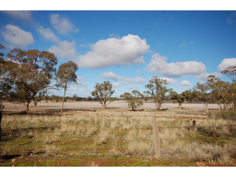1631C Quarry Road, Yenda NSW 2681