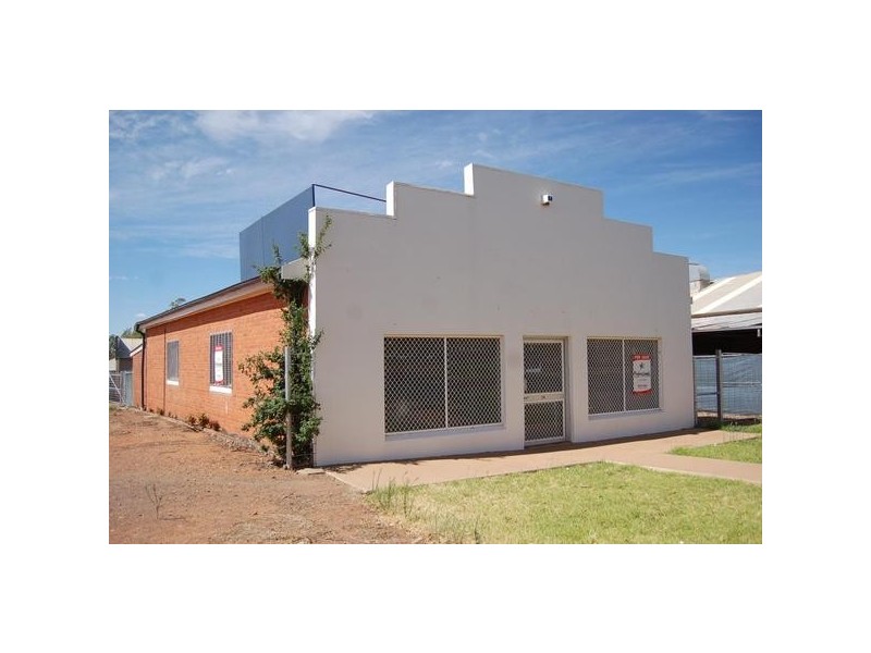 24 Benerembah Street, Griffith NSW 2680