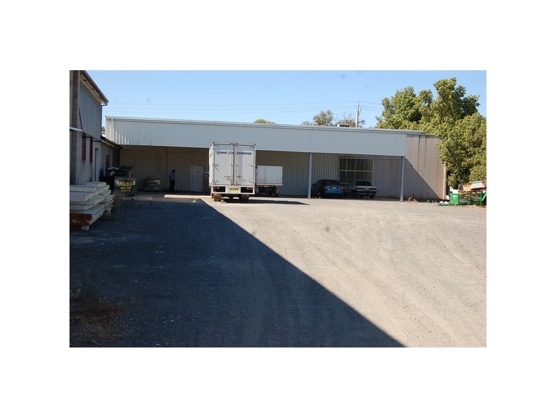 120 Wakaden Street, Griffith NSW 2680