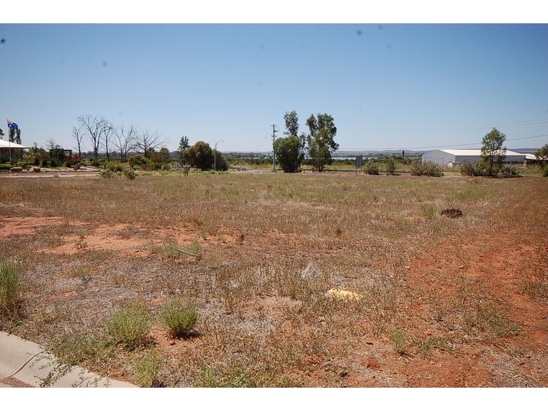 30  Bella Vista Drive, Lake Wyangan NSW 2680