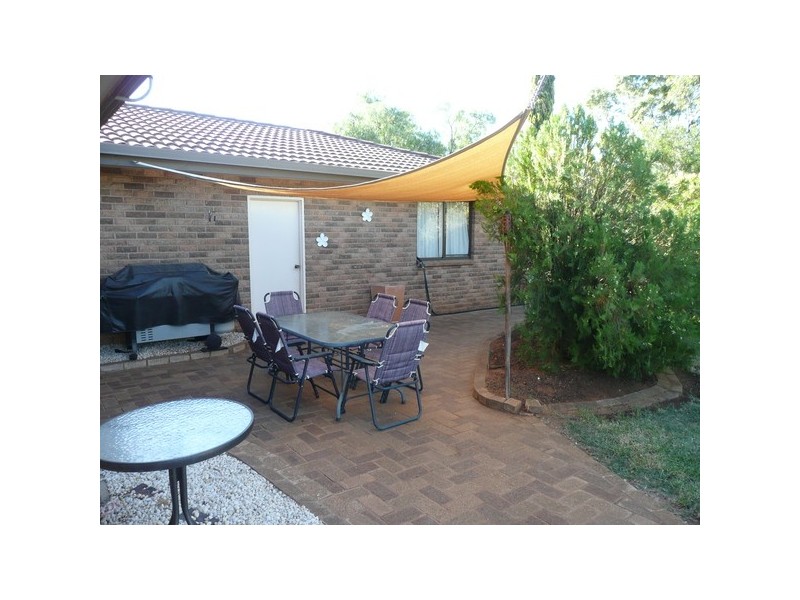 21 Myall Street, Barellan NSW 2665