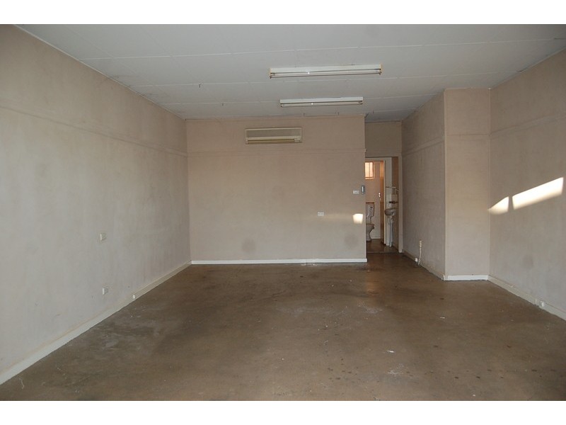 5/45  ‘Ulong Plaza’ Ulong Street, Griffith NSW 2680