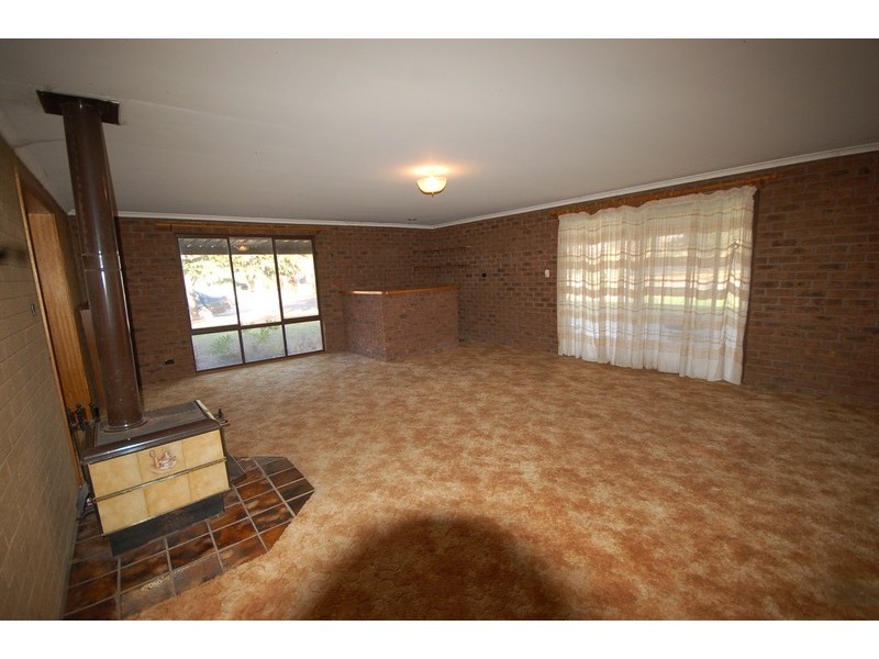28 Bellbird Street, Coleambally NSW 2707