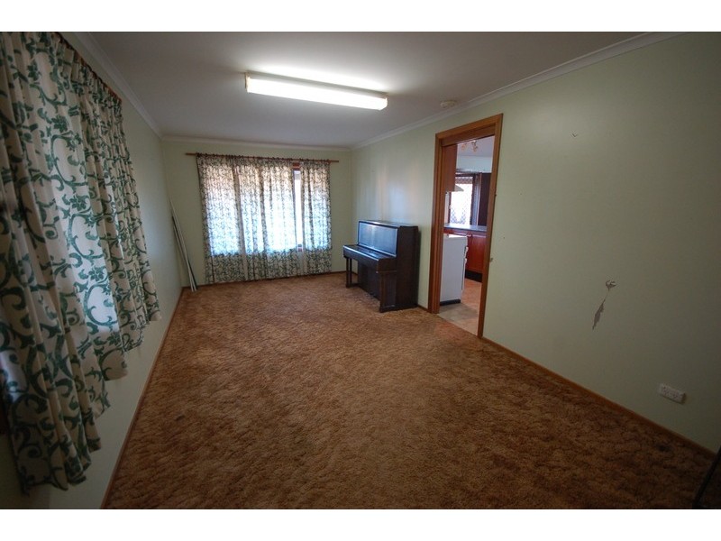 28 Bellbird Street, Coleambally NSW 2707