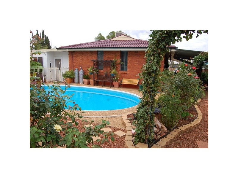 45 Noorla Street, Griffith NSW 2680