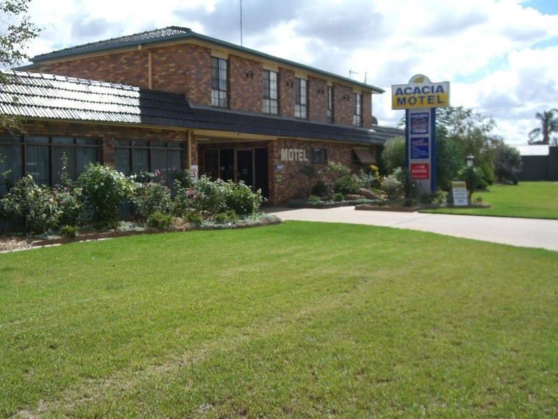 923 Jondaryan Avenue, Griffith NSW 2680