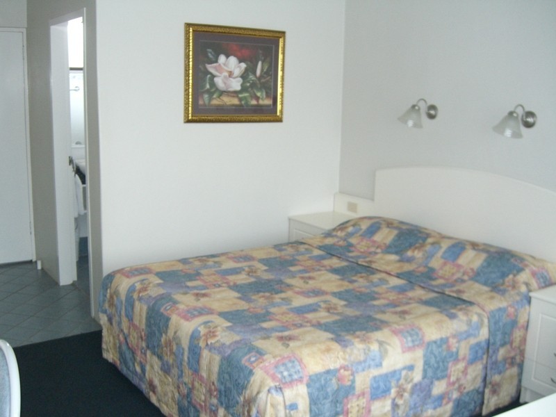 923 Jondaryan Avenue, Griffith NSW 2680