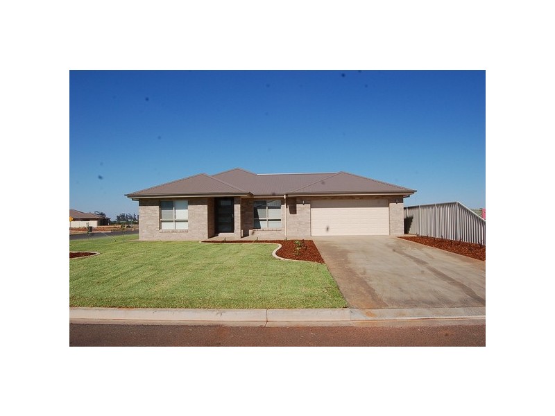 28 Bucello Street, Griffith NSW 2680