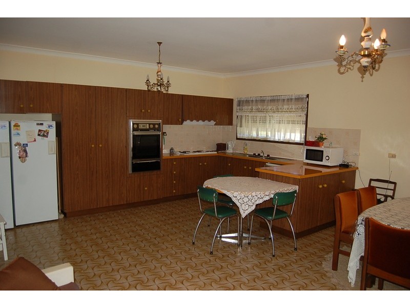 10 Thorby Crescent, Griffith NSW 2680