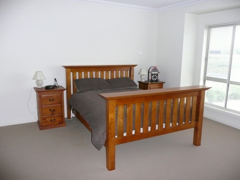 8 Gillmartin Drive, Griffith NSW 2680