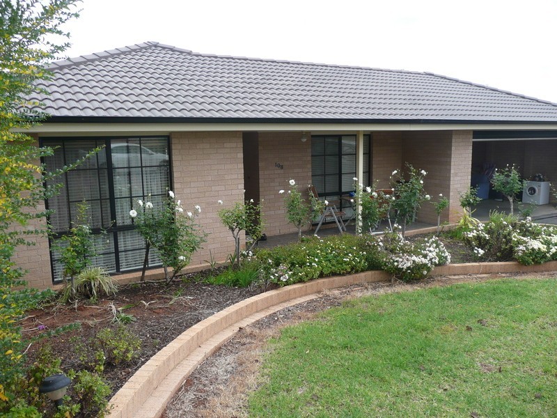 108 Wyangan Avenue, Griffith NSW 2680
