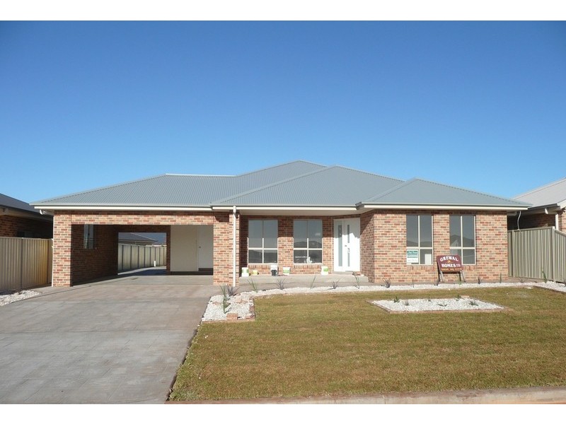 10 Bucello Street, Griffith NSW 2680