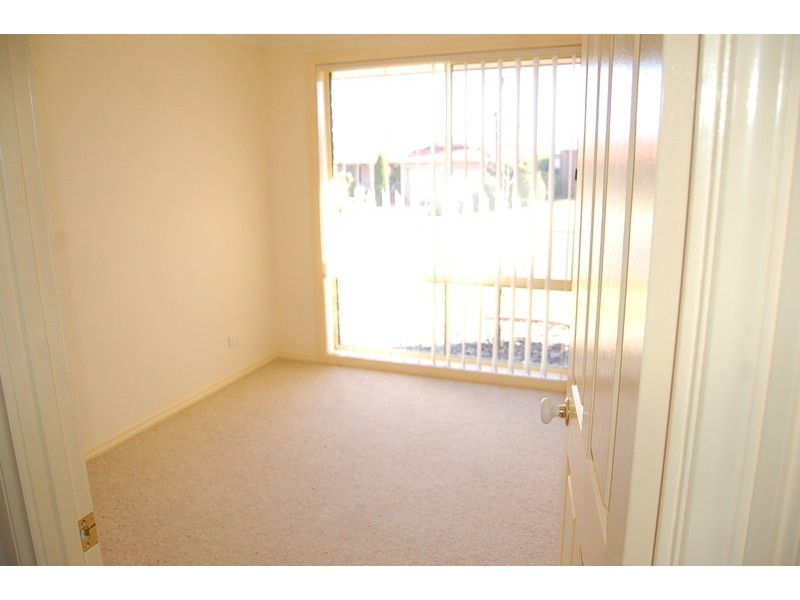 12 Northgrove Drive, Griffith NSW 2680