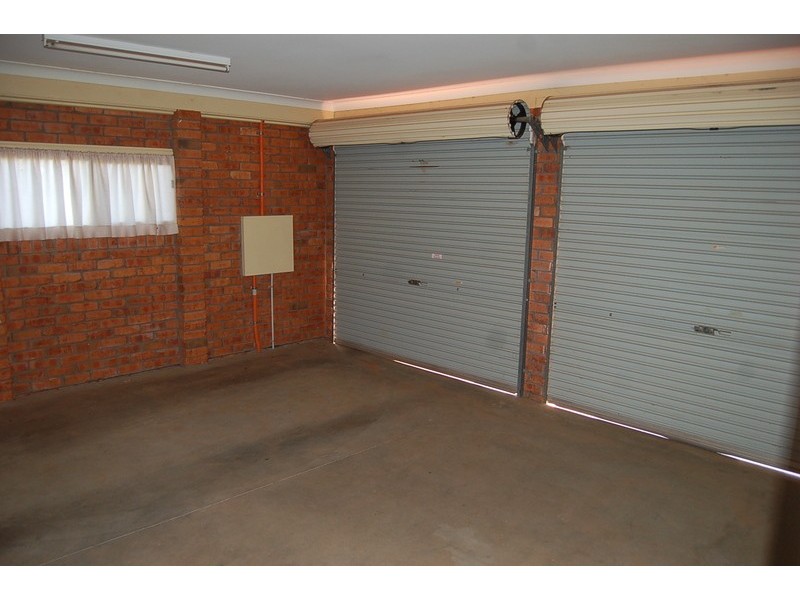 12 Northgrove Drive, Griffith NSW 2680