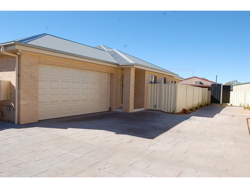 36B Hillam Drive, Griffith NSW 2680