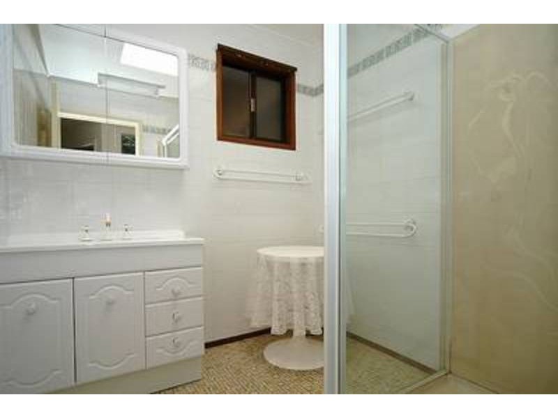 24 Marandowie Drive, Iluka NSW 2466