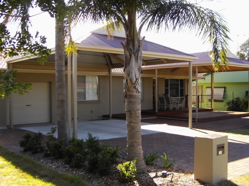 17 Loxton Street, Iluka NSW 2466