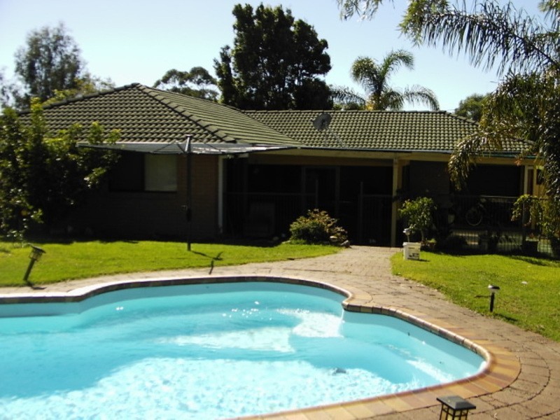 4 Ballanda Crescent, Iluka NSW 2466