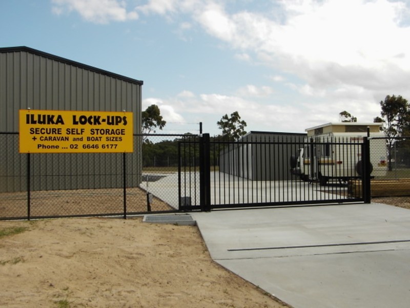 15 Henry Searle Drive, Iluka NSW 2466